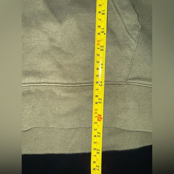 Nike Club Fleece Graphic Pullover Hoodie kids Olive Size M EUC - Picture 7 of 9